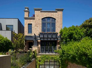 3305 Point Grey Rd, Vancouver, BC V6R1A4