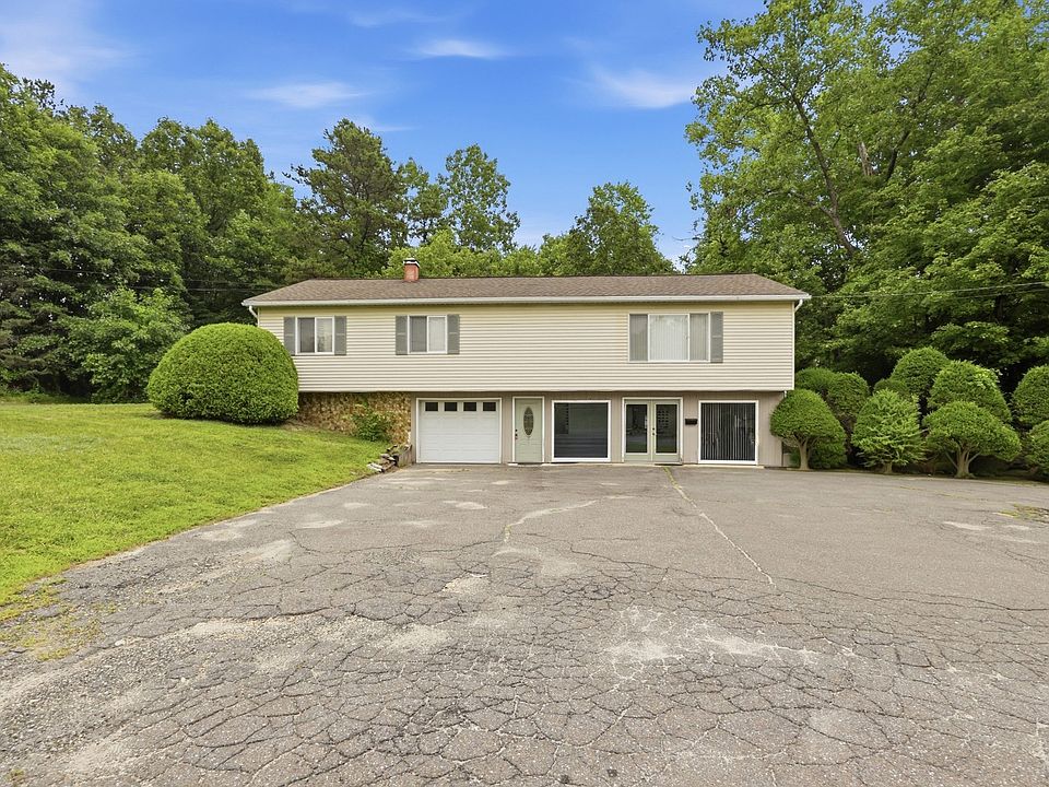 1st image of 1303 Calkins Rd