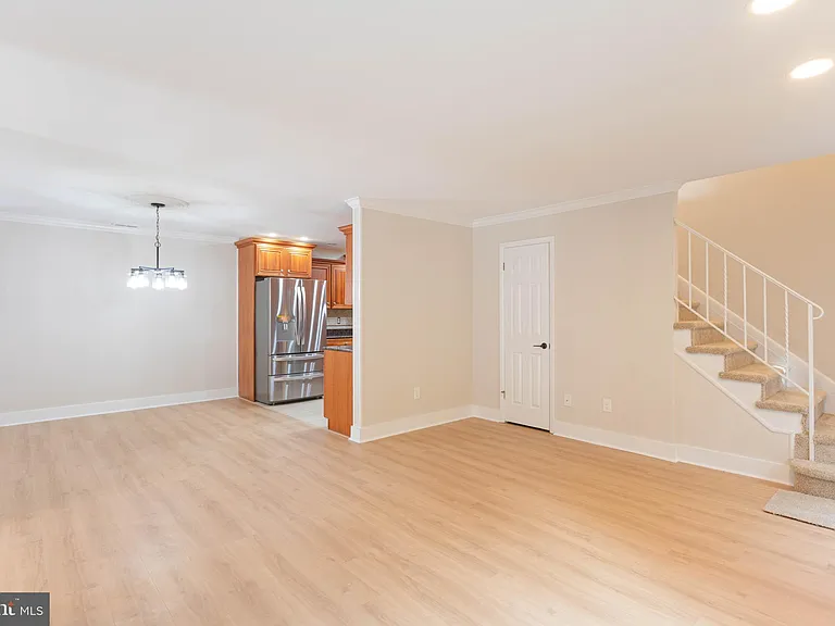 22 Stone Manor Ct #22 — Photo 7