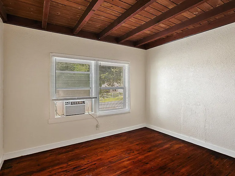 207 Fern Dr #3 — Photo 17