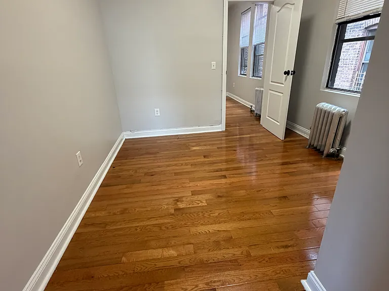 6308 Broadway #5C — Photo 6