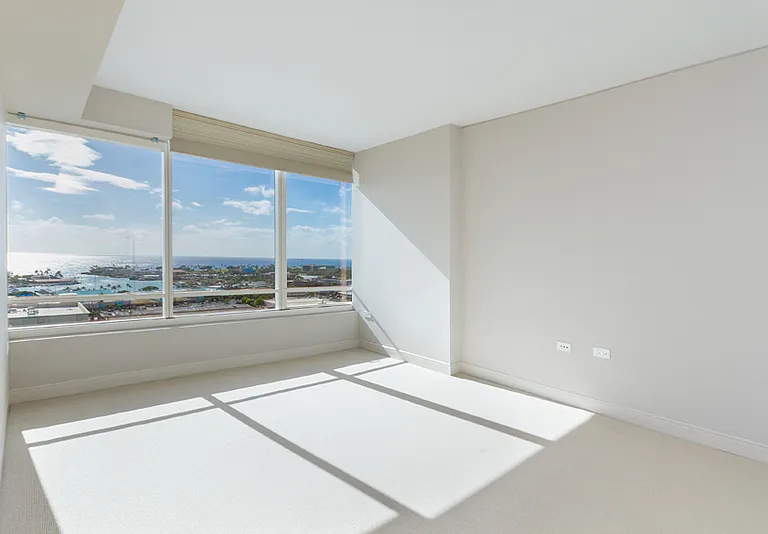 1009 Kapiolani Blvd #2203 — Photo 4