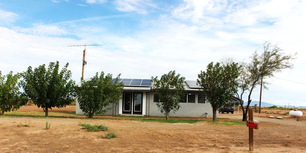 5460 Lagremas Rd SW - Property Image
