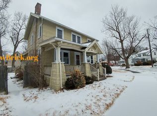 42 Winnipeg St, Springfield, MA 01108