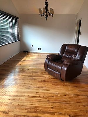 3rd image of 72 Graham Ave #1