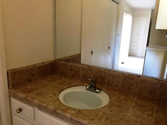 2nd image of 2601 Latham Dr