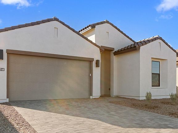 3rd image of 641 E Greenback Drive