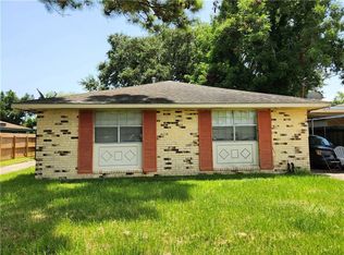 8712 Dinkins St, New Orleans, LA 70127