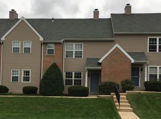 906 Christopher Dr, Reading, PA 19610