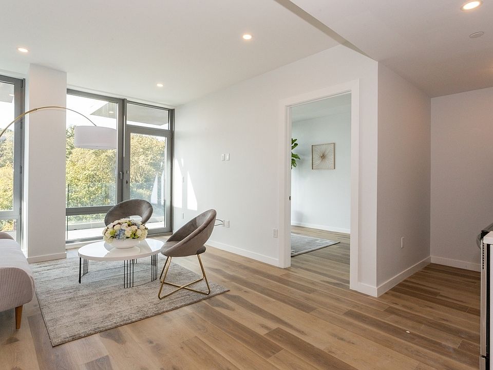 1st image of 83-67 116th St #2202
