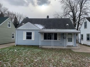 17114 Lincoln Ave, Eastpointe, MI 48021