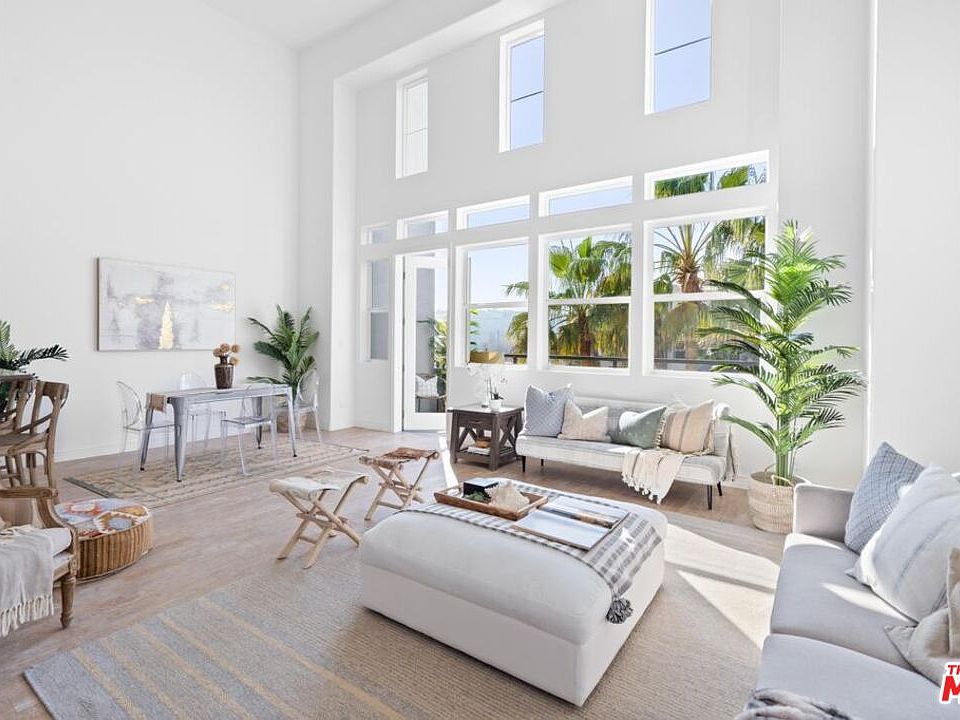 1st image of 7100 Playa Vista Dr APT 423