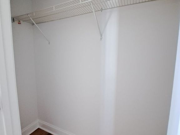 5th image of 716 S Lopez St #B
