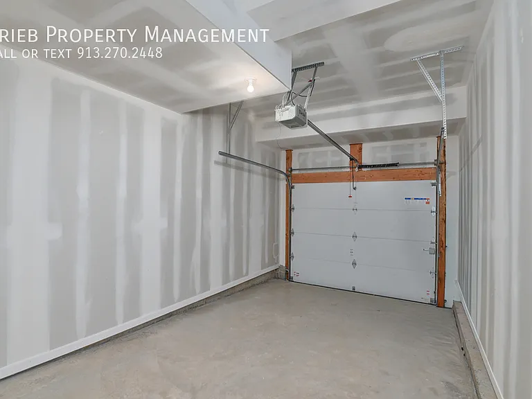 3239 N 103rd Pl #32 — Photo 31