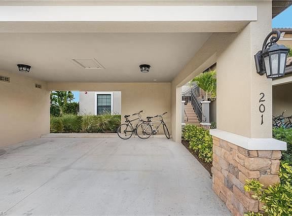 4th image of 9433 Benvenuto Ct #5-102