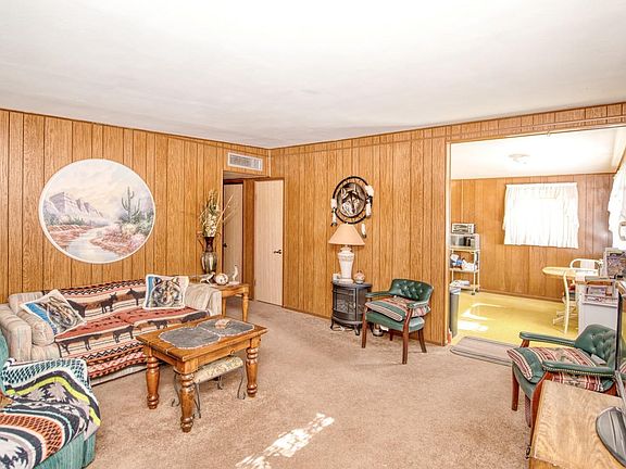 2nd image of 133 W Brown Dr