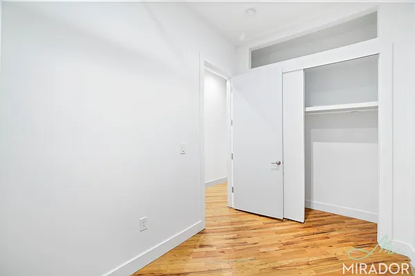 Rented by Mirador Real Estate | media 19