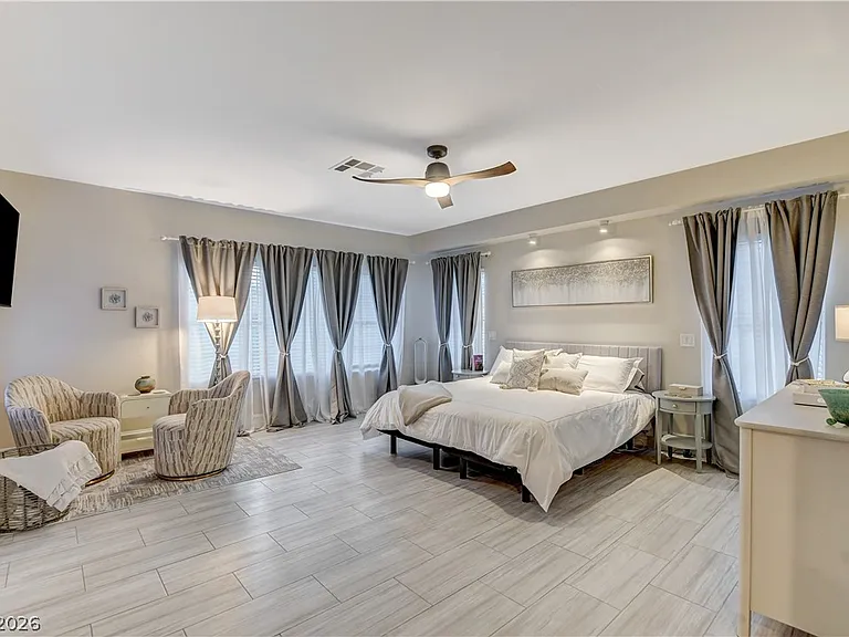 1409 Palantine Hill Dr — Photo 35