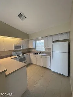 4523 22nd St SW — Photo 3