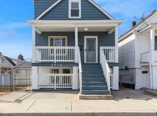 2518 Schrage Ave, Whiting, IN 46394