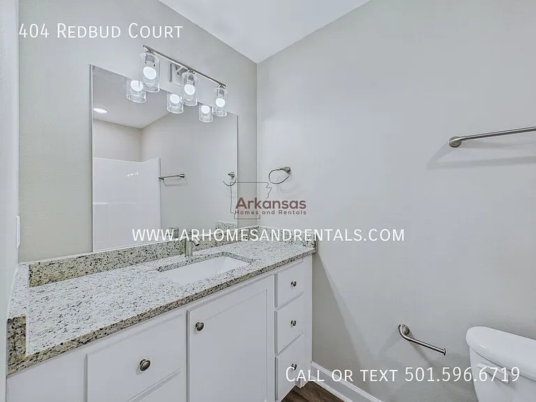 404 Redbud Ct — Photo 9