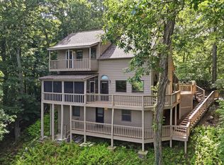 82 Appalachian Point, Dillard, GA 30537