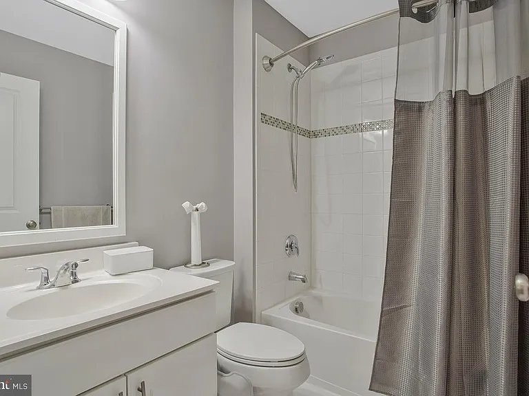 10805 Lariat Way — Photo 30