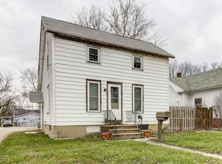 544 S Market St, Paxton, IL 60957