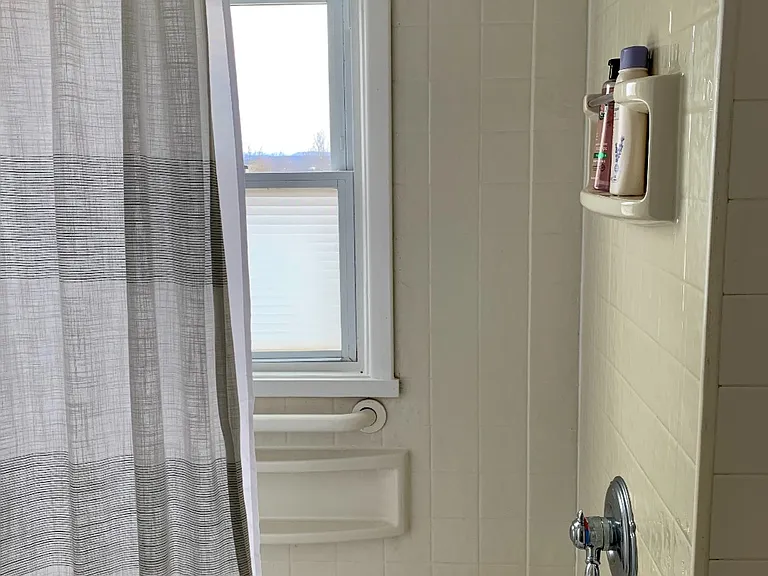 157 Glenford Wittenberg Rd #B — Photo 8