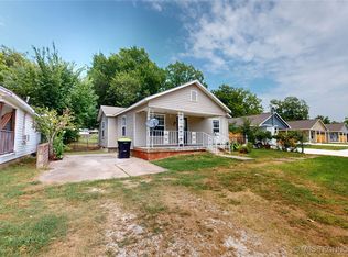 728 W 10th St, Ada, OK 74820