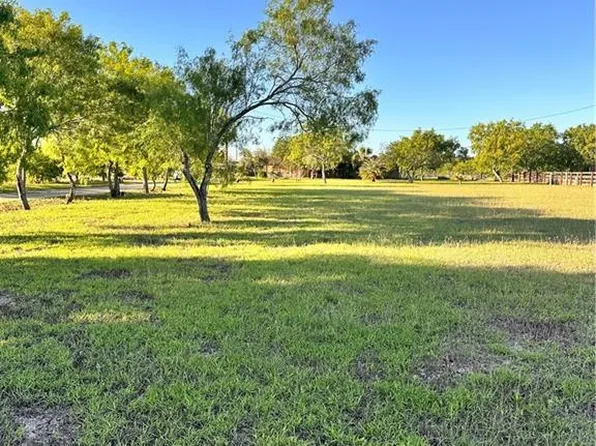 26841 Iowa Gardens Rd, San Benito, TX 78586