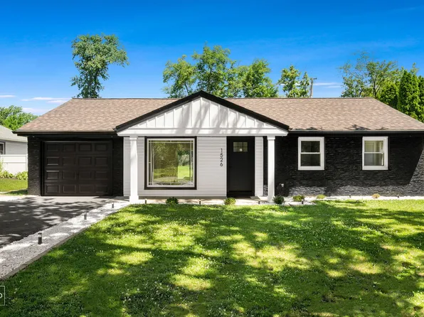 1526 Sequoia Ln, Darien, IL 60561