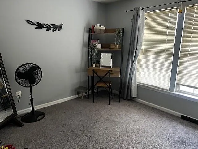 3033 Hunting Ridge Dr — Photo 11