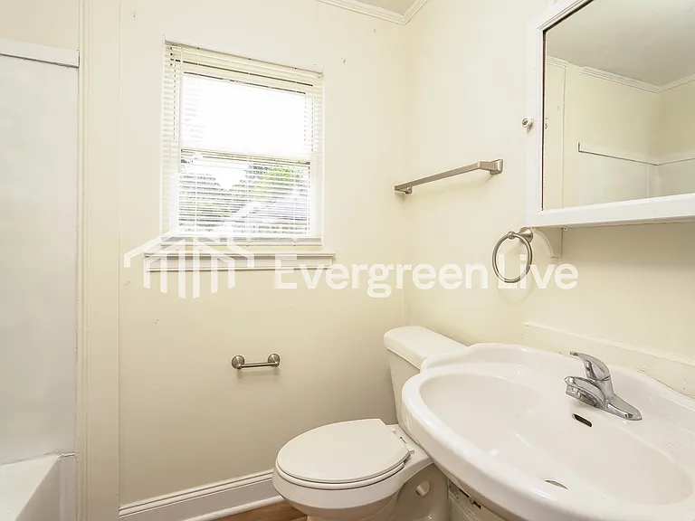 2935 Trent St — Photo 12
