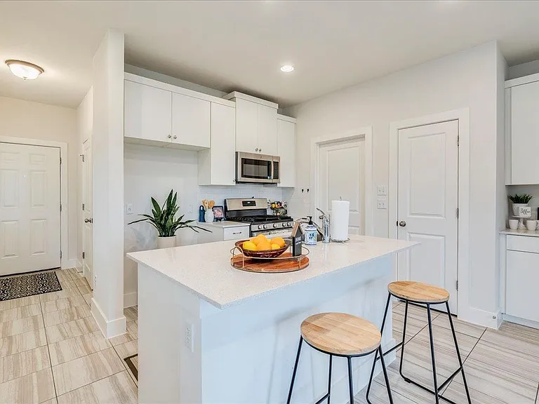 439 White Steppe Way #51 — Photo 4