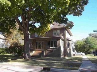 304 Tremont St, Monroe, MI 48162