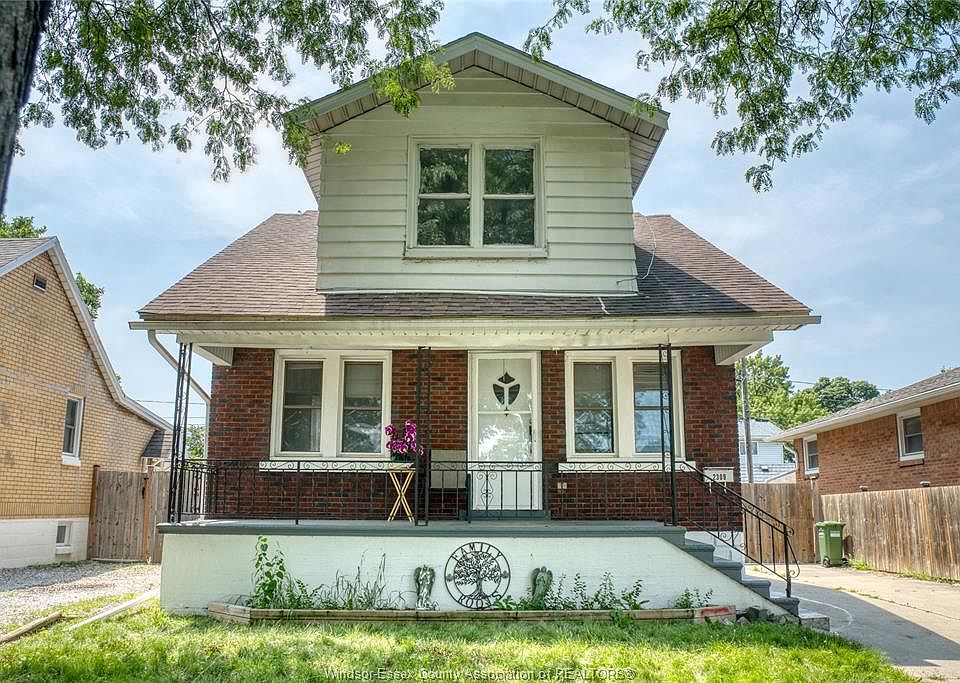 1st image of 2309 Alexis Rd