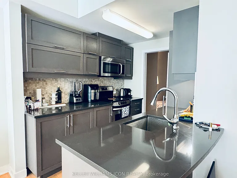 40 Nepean St #301 — Photo 7