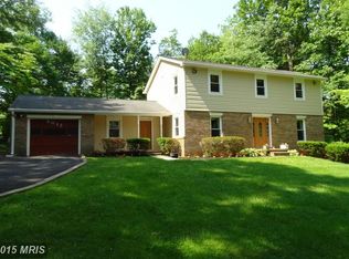 6017 Snowdens Run Rd, Sykesville, MD 21784