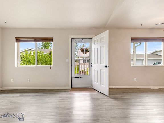 5th image of 3 Marjorie Ln