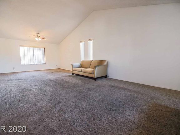 4th image of 4909 Yellow Pine Ln