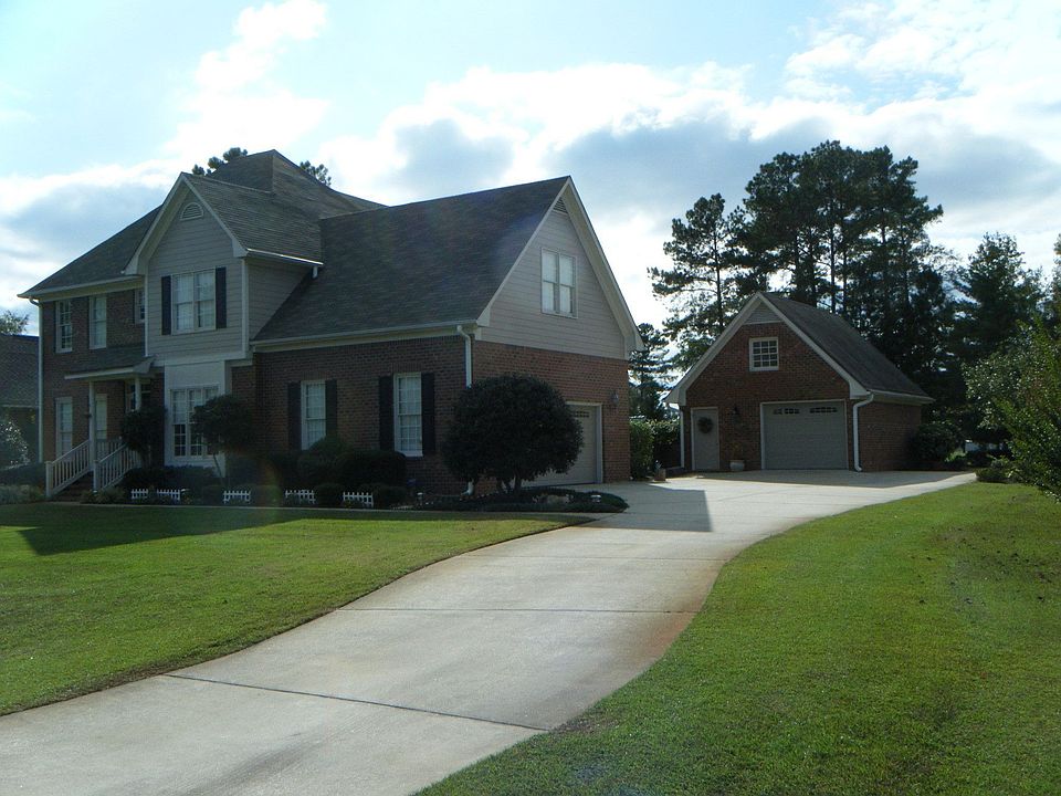 2nd image of 1032 Four Wood Dr