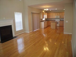 4th image of 451 N Sweetwater Hills Dr