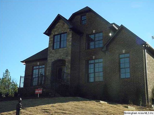 1st image of 265 Grey Oaks Dr