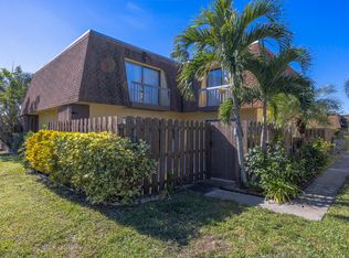 110 N Delaware Blvd APT 17D, Jupiter, FL 33458