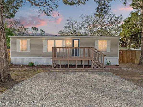 7504 Sealawn Dr, Spring Hill, FL 34606