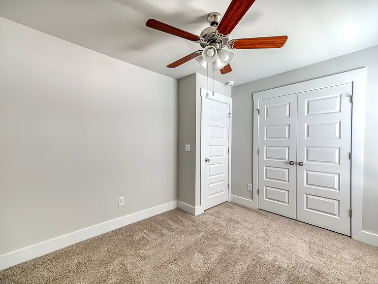 109 S Grassland Rd — Photo 19