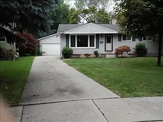 4 Pitre Ct photo 1