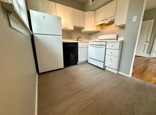 4415 Pershing Ave #0B-1BA-400SQFT, Saint Louis, MO 63108