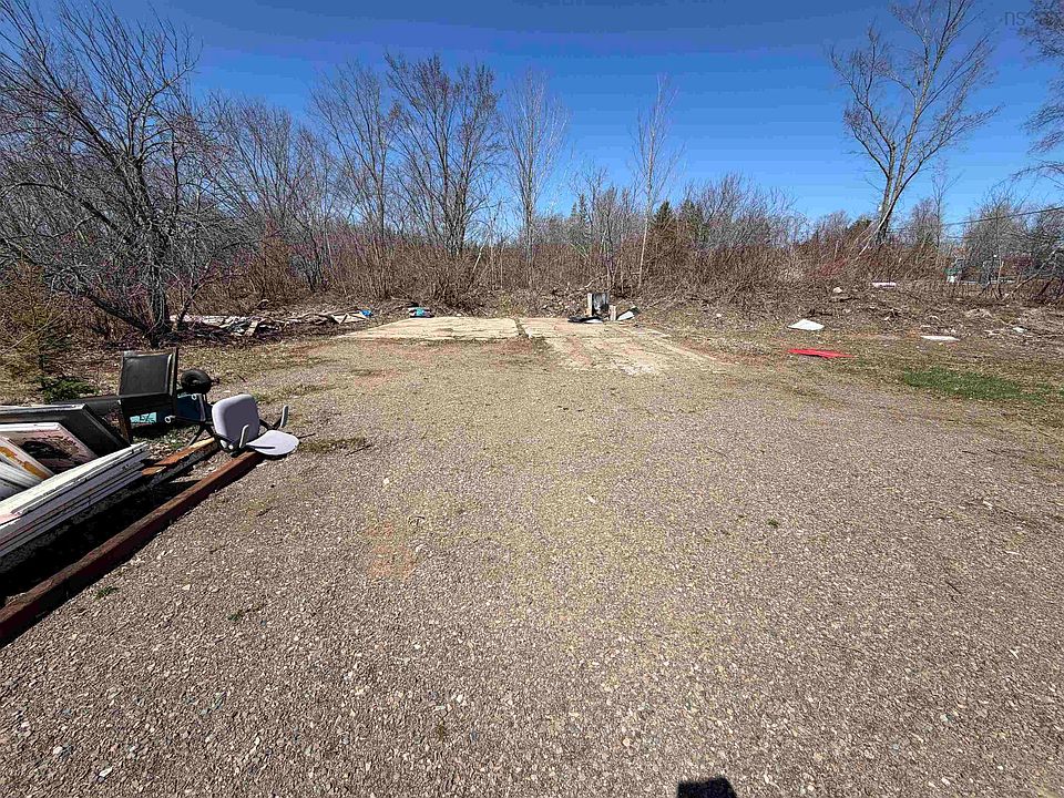 2nd image of 1103 Highway 311